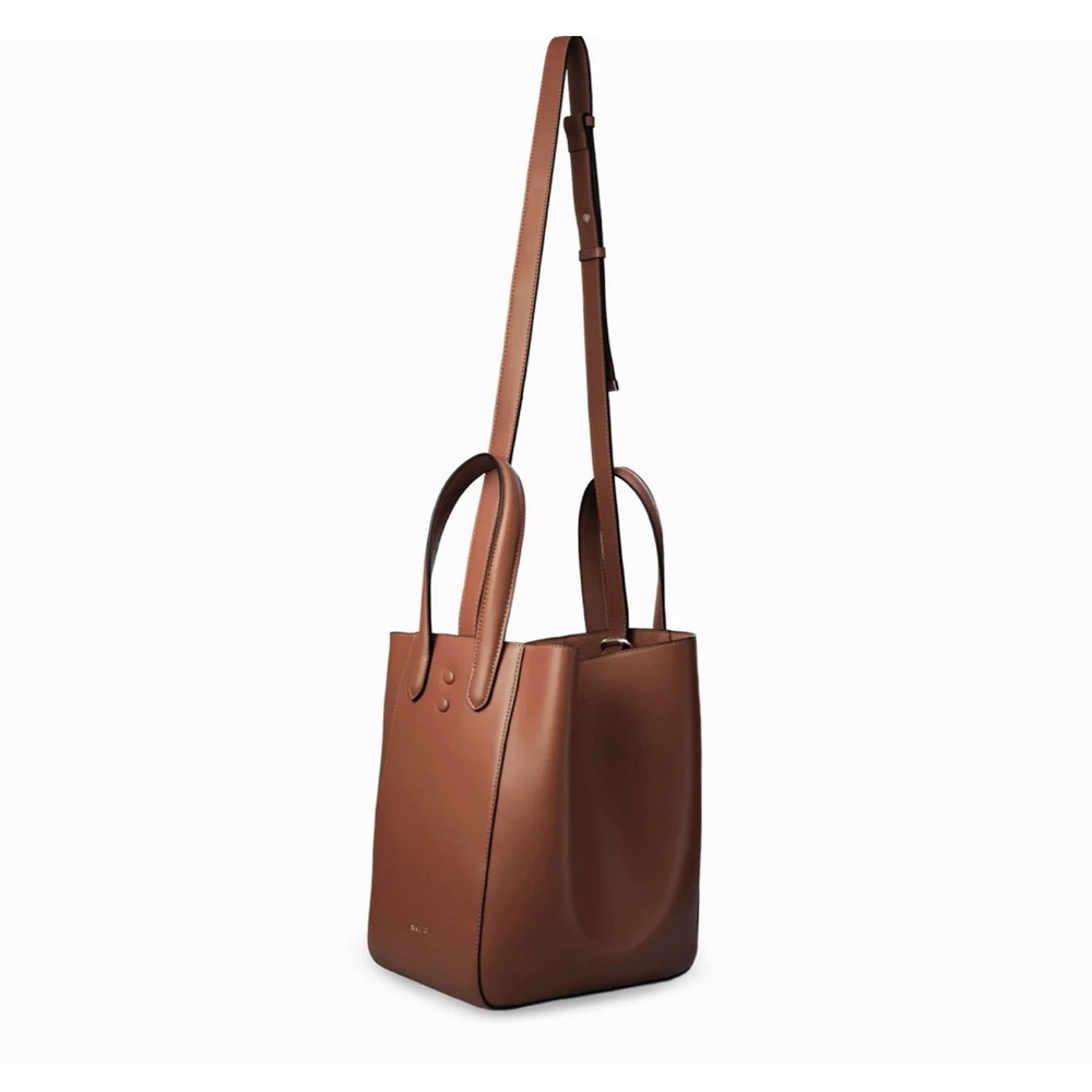 X Nihilo Tan Leather Bag